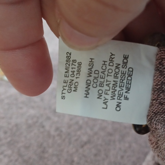 Fig and Flower Anthropolo Pink W/Floral Embroidery Button/Tie up Hi/Lo Top SZ M - Picture 8 of 8